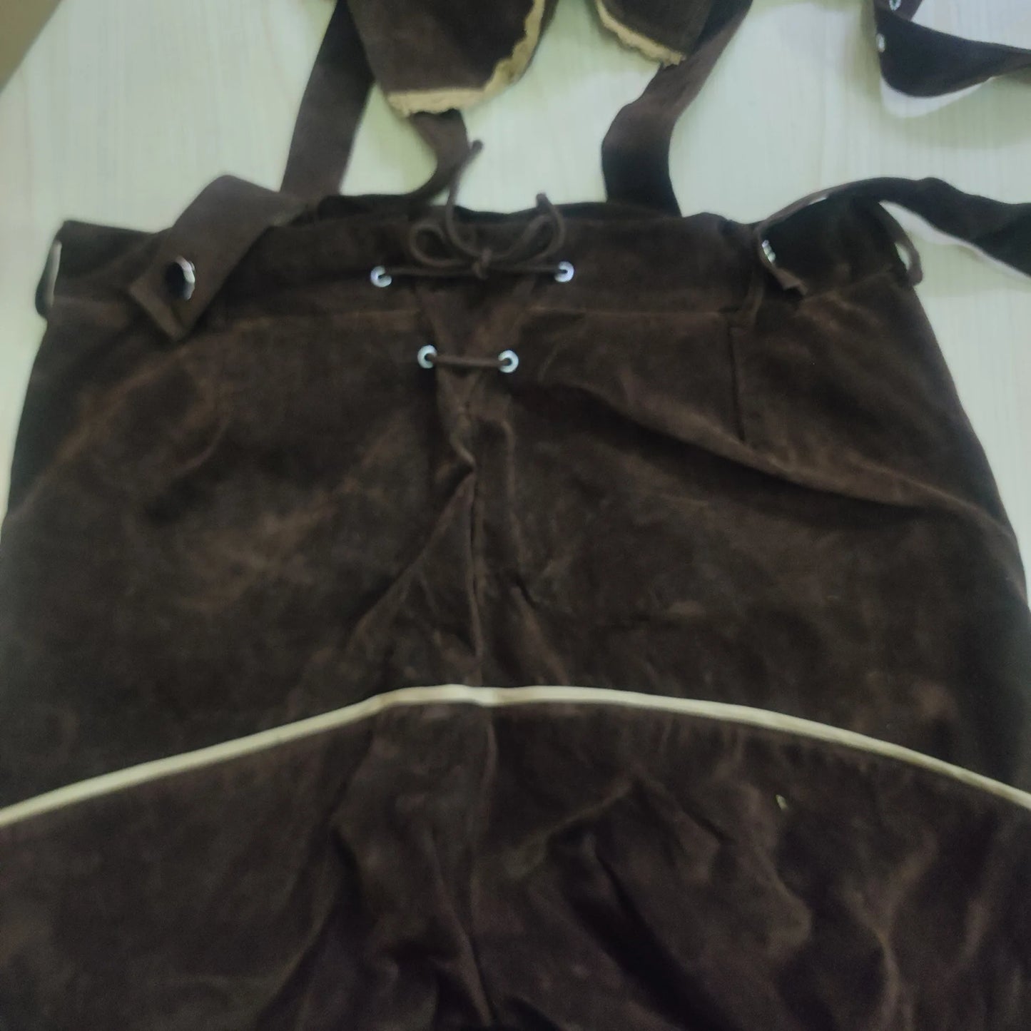 Herren Lederhosen Kostüm Deutsches Trachtenoutfit mit Hosenträgern für das Münchner Oktoberfest und Cosplay-Overall