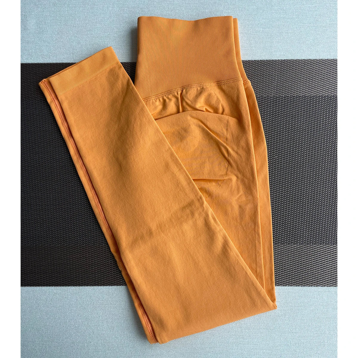 Damen-Yoga-Leggings mit hoher Taille, nahtlos, hochdehnbar, Po-Lifting, atmungsaktive Sporthose für Damen, Fitnessstudio-Leggings